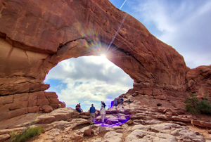 Arches National Park - una de las grandes atracciones en el viaje en moto de costa a costa