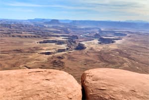 Canyonlands - un parque nacional inmenso y salvaje en nuestro viaje en moto