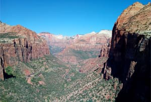 Las paredes verticales del valle de Zion