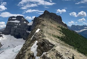 Highline trail en el Parque Nacional Glacier en el norte de Montana